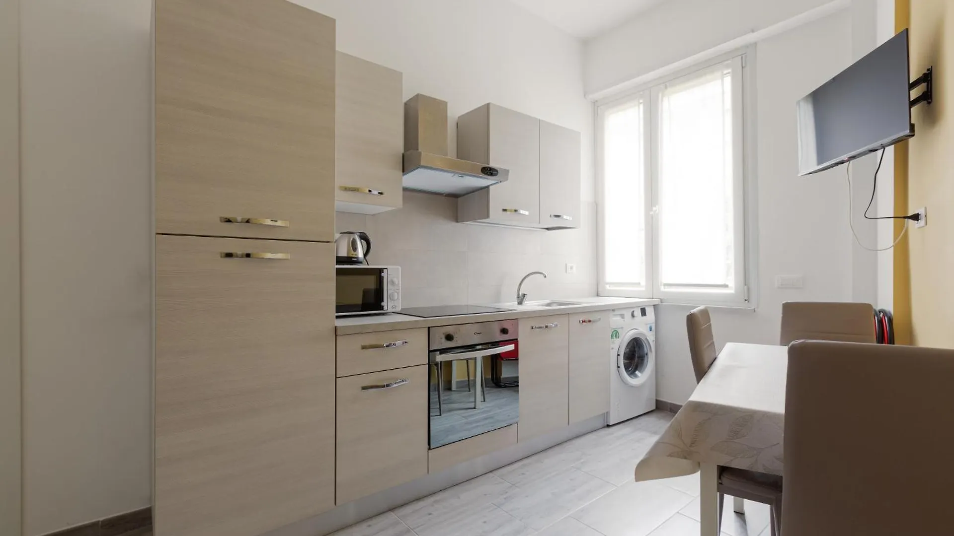 Martesana Cosy Apartment- M1 Gorla Red Line Milan